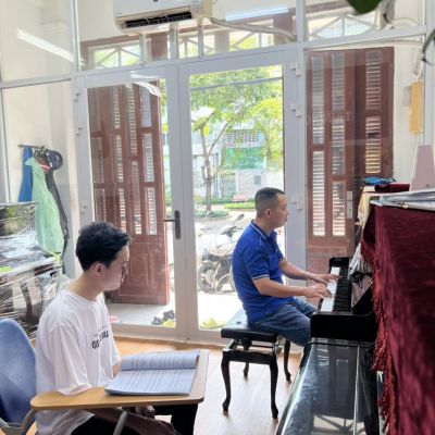 Khóa Học Luyện Thi